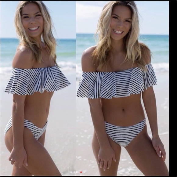 GLAM GARAGE Other - OFF SHOULDER BIKINI